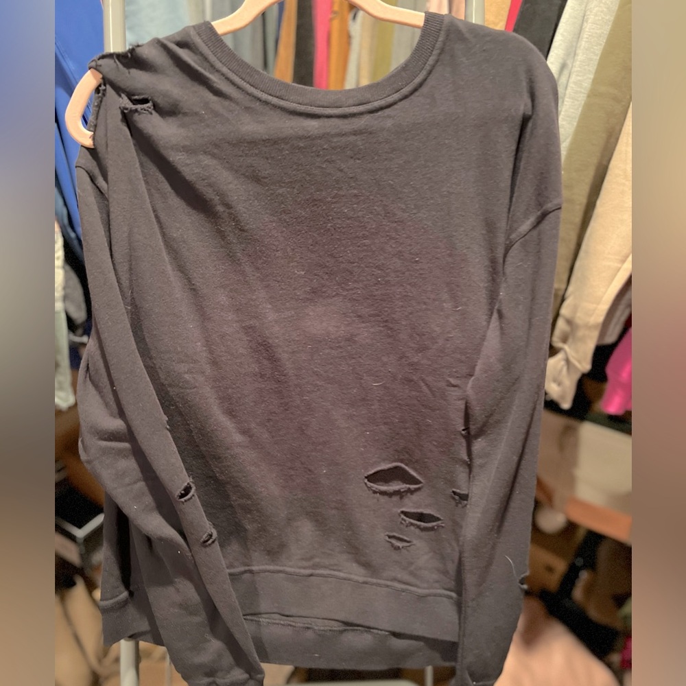 Mono B Distressed Crewneck Black
